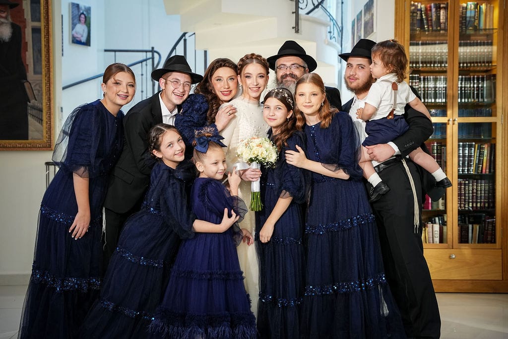 Ривка Немая с семьёй